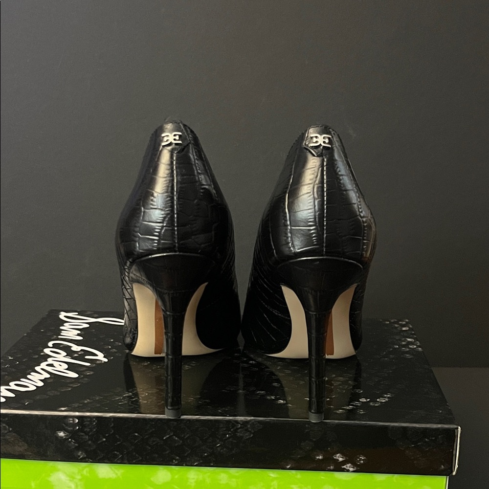 Sam Edelman Black Croc-Patterned Heels Size 6.5- NEVER WORN - Picture 6 of 7